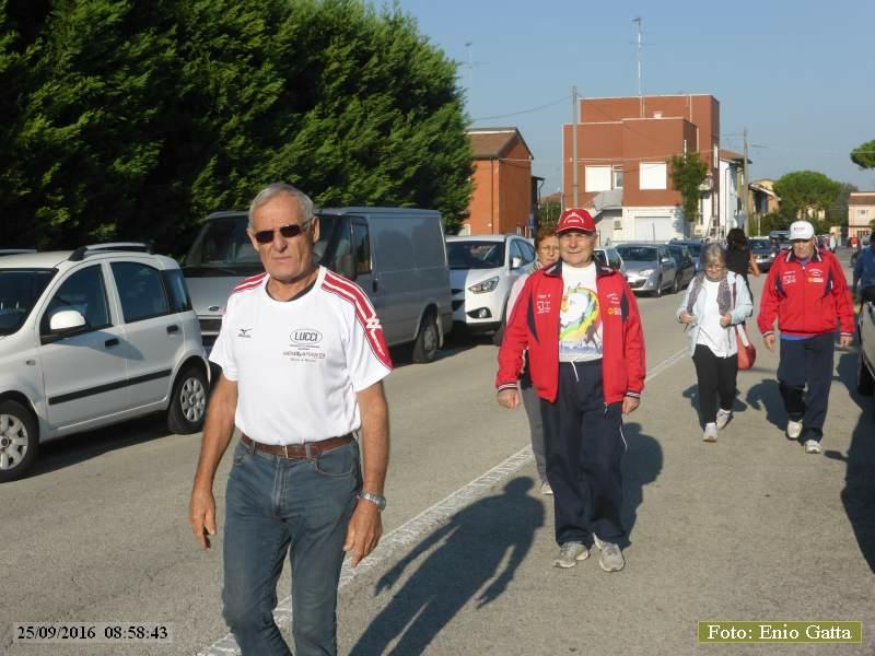 P1930464