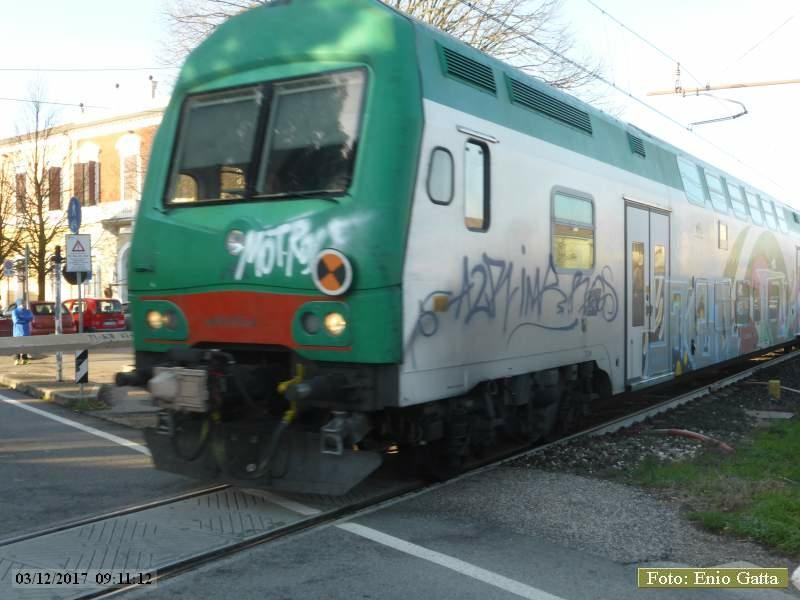 P2460757