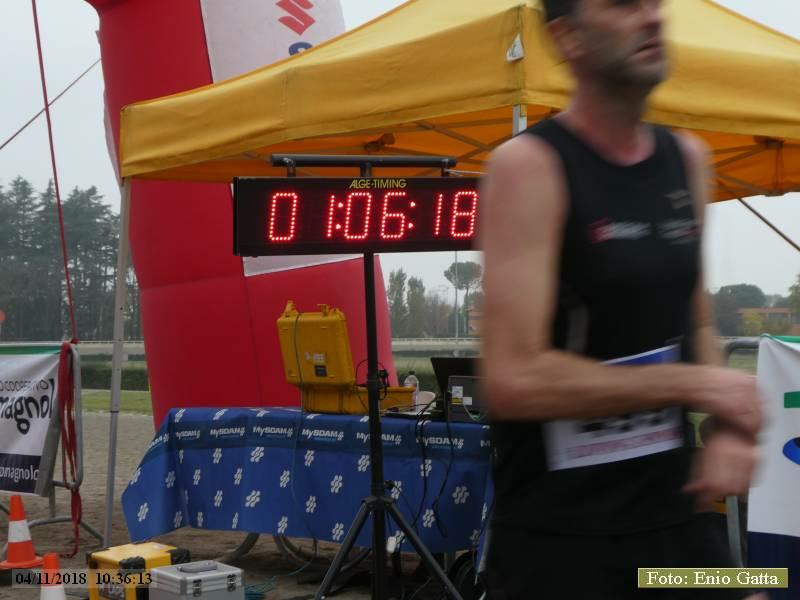 181104664